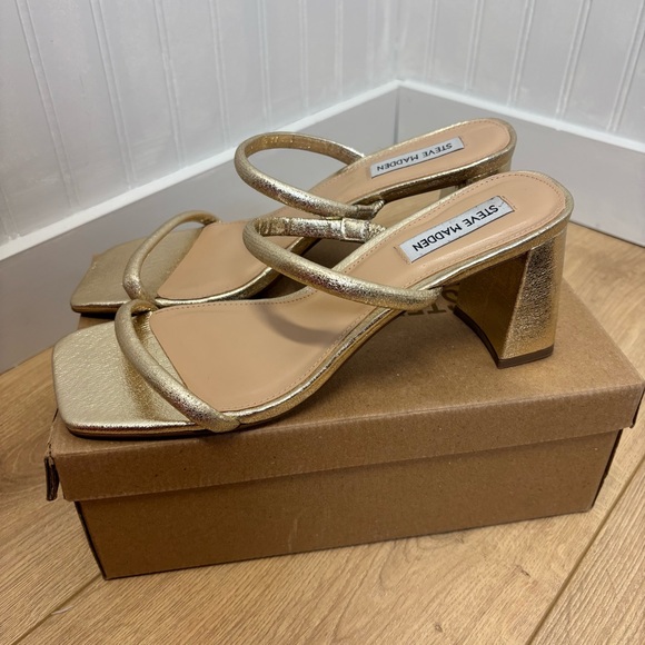 Steve Madden Lilah Gold Heeled Sandals - Picture 2 of 6